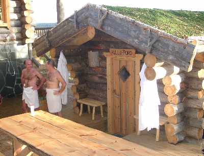 Geniessen und Entspannen im finnischen Sauna Hütten Dorf